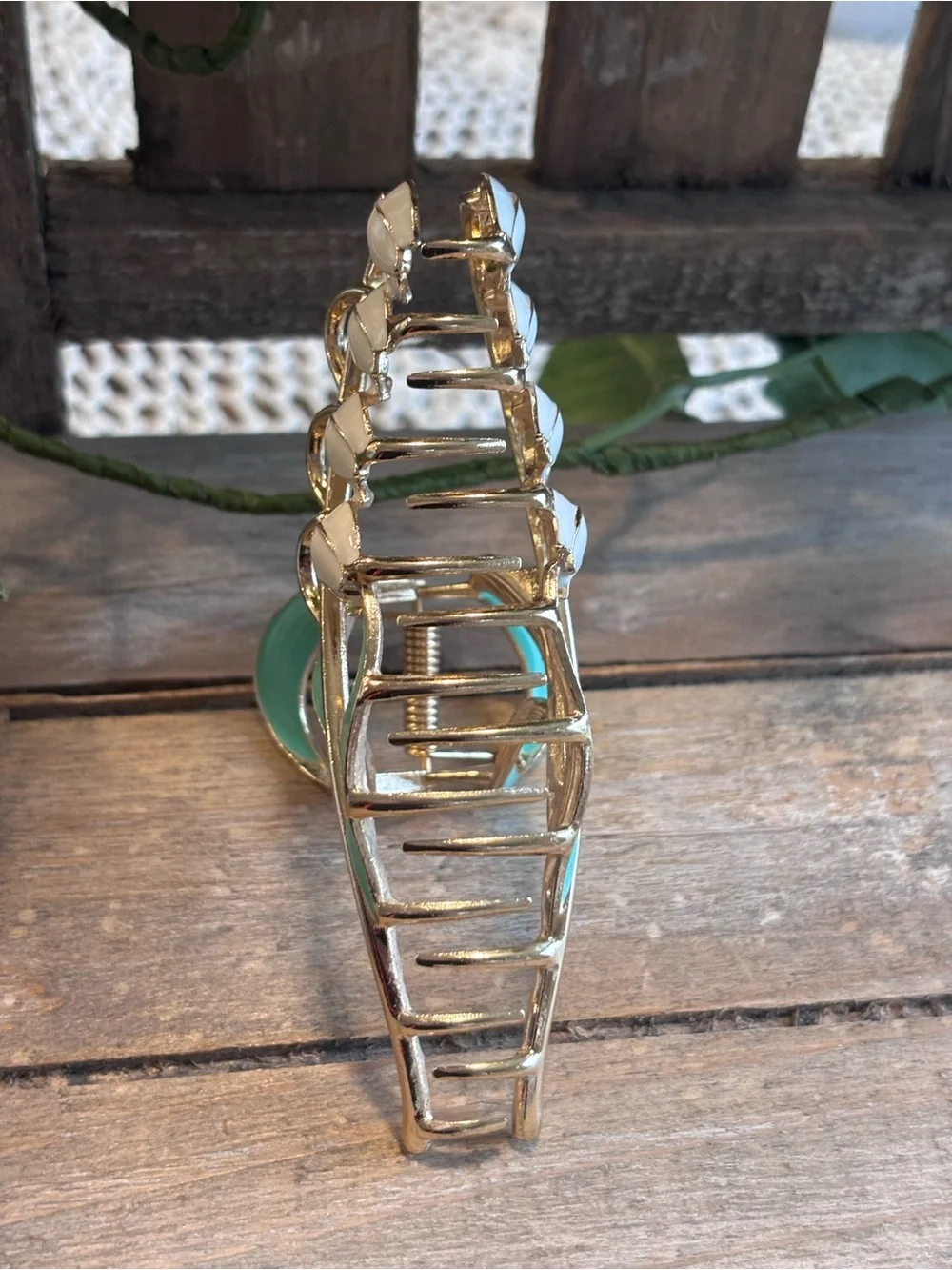 GORGEOUS FLOWER DESIGNER HAIR CLAW BOHO NEW